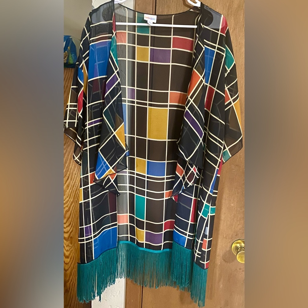 LuLaRoe EUC LINDSAY 26”PTP Colorful Checkered Kimono Fringe Sz: M